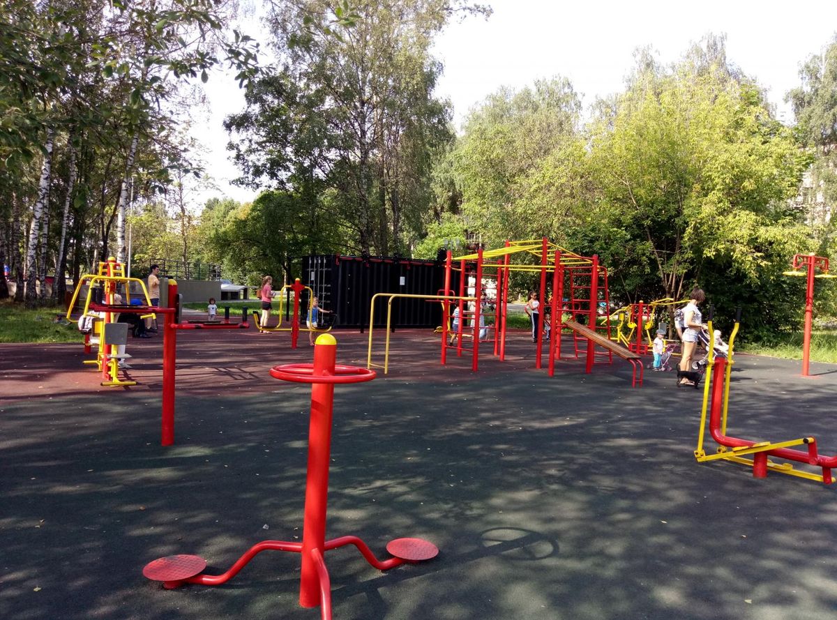 Khimki - Street Workout Park - Улица Чапаева