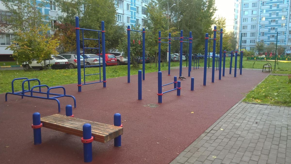 Khimki - Street Workout Park - 1-Я Сестрорецкая Улица