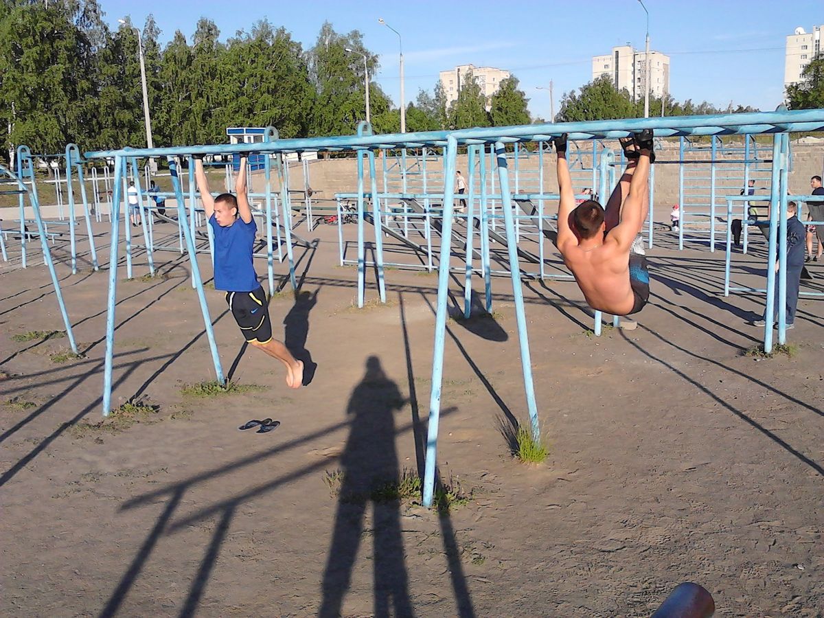 Ulyanovsk - Calisthenics Park - Библиотека Улгту