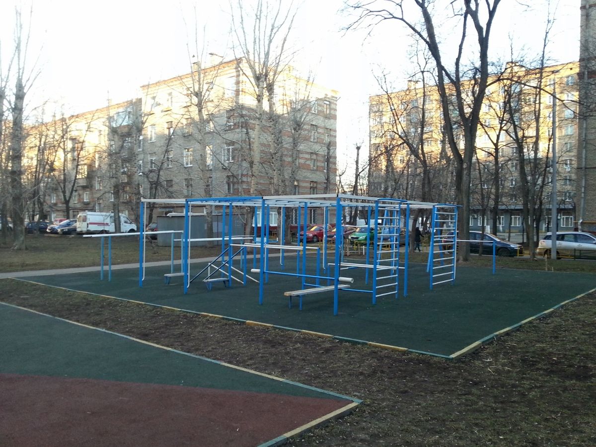 Moscow - Street Workout Park - Улица Юных Ленинцев