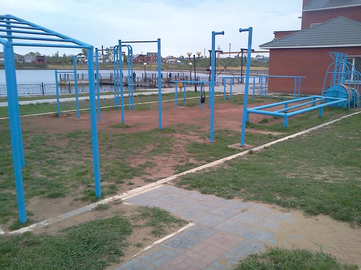 Almetyevsk - Outdoor Gym - Городское Озеро