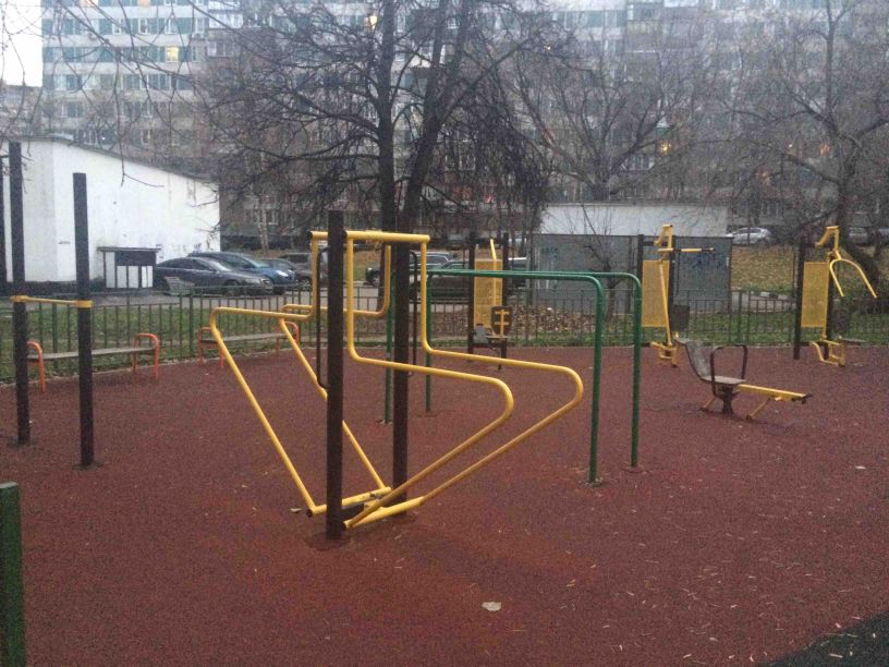 Moscow - Outdoor Gym - Шипиловская 8