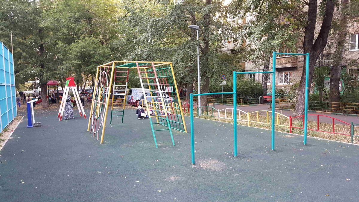 Moscow - Outdoor Gym - Онежская Улица