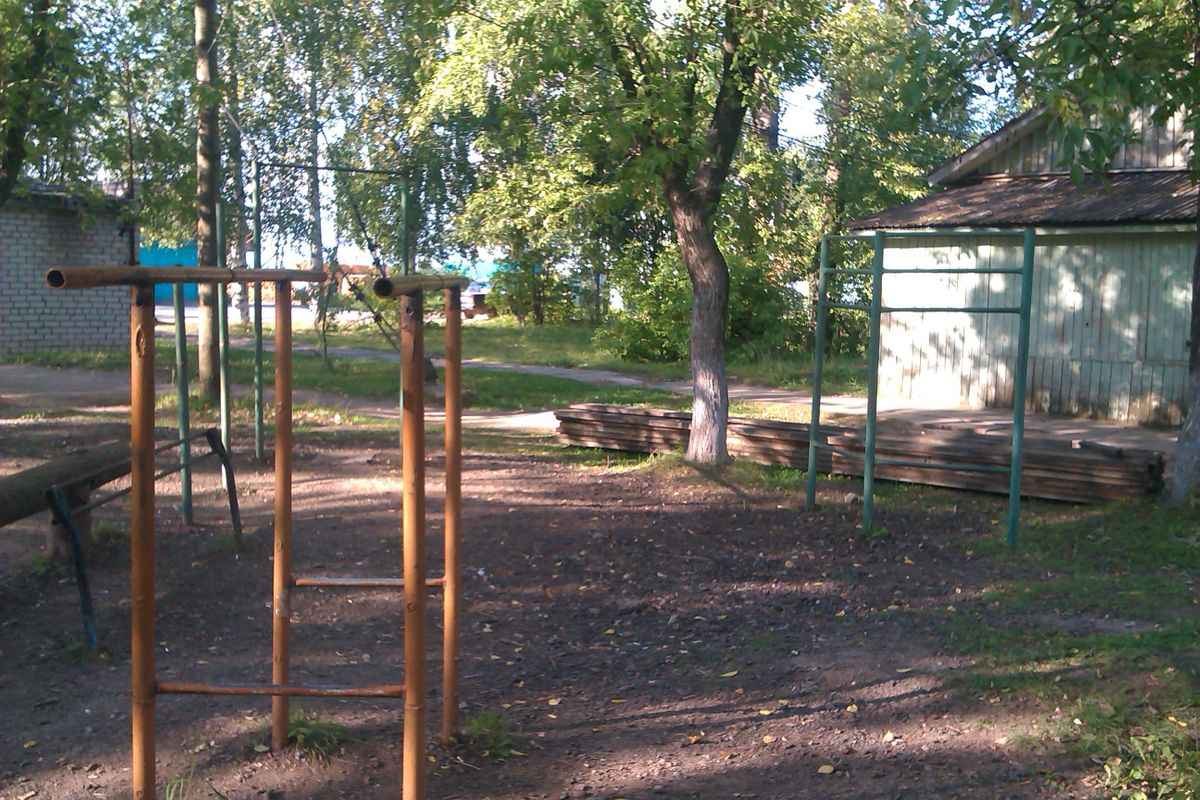 Kirov - Calisthenics Park - Трамплин