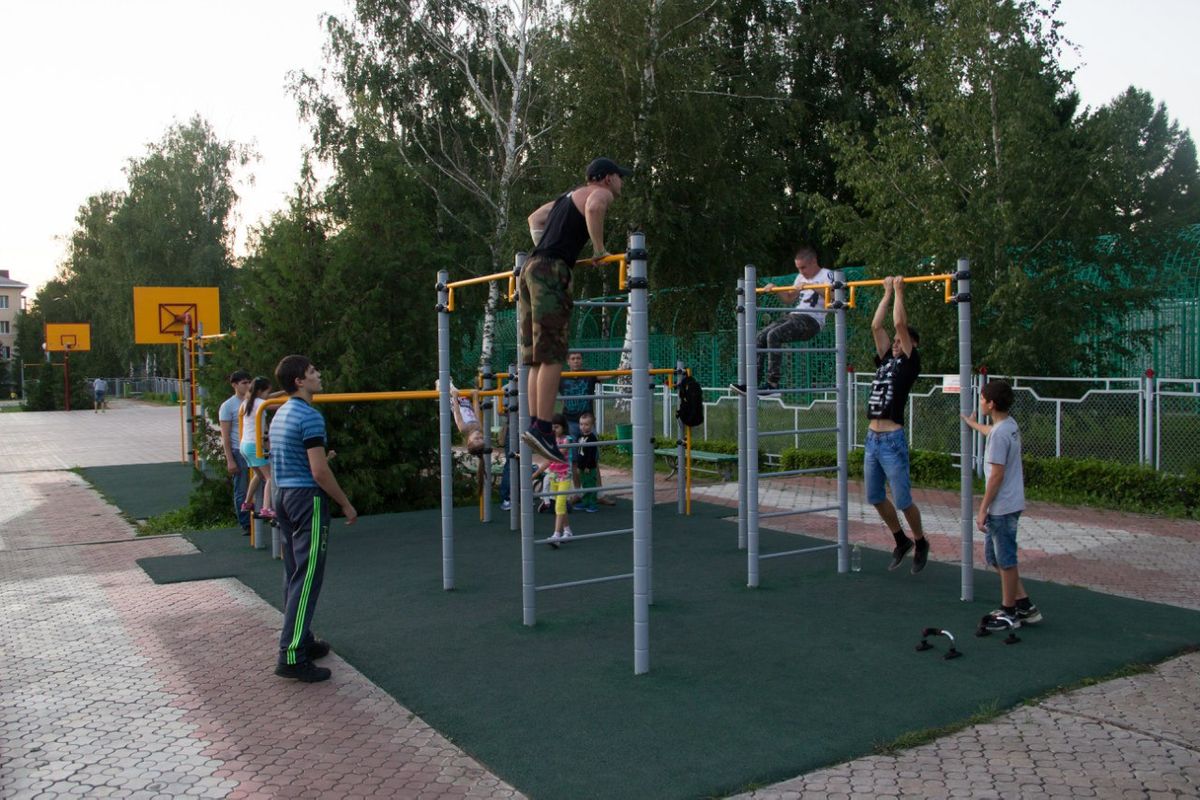 Almetyevsk - Street Workout Park - Кафе  Ассоль