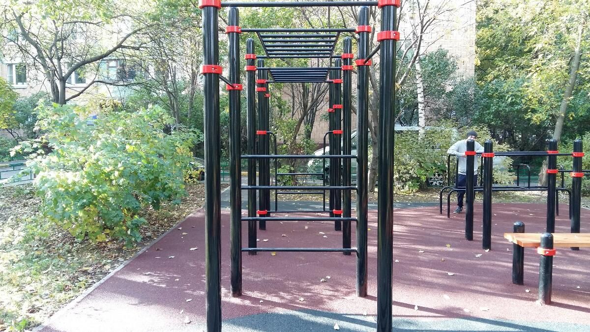 Khimki - Street Workout Park - Зелёная Улица