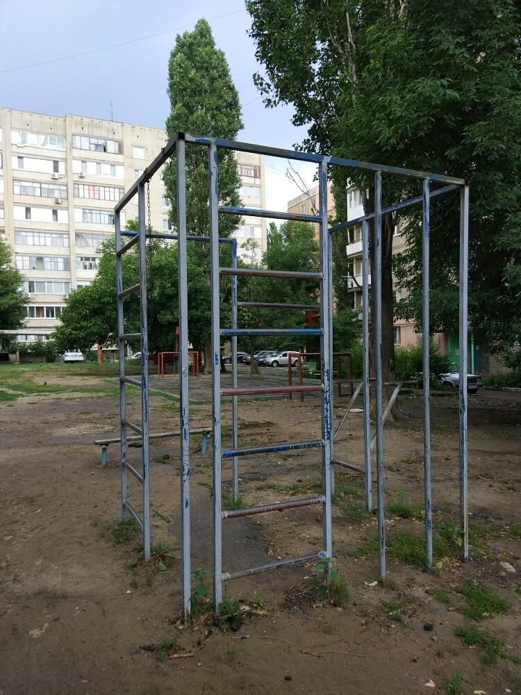 Saratov - Calisthenics Park - Весенняя 3