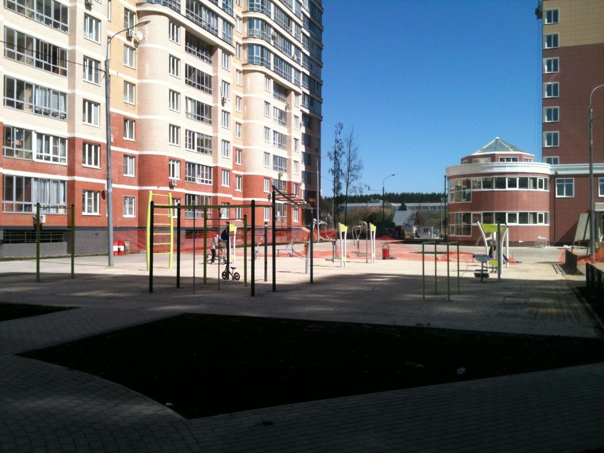 Korolev - Street Workout Park - Ул Пионерская