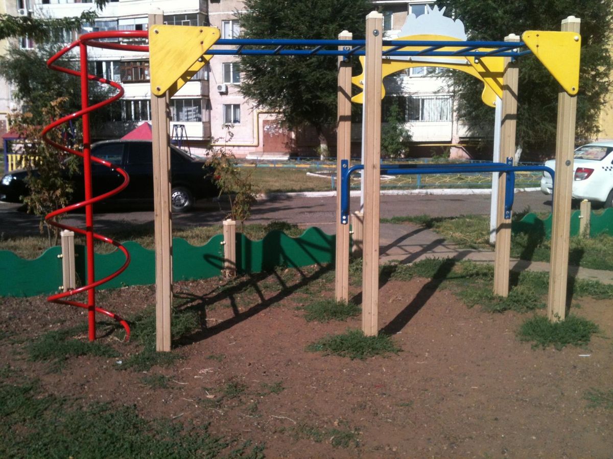 Orenburg - Street Workout Park - Есимова 3/2