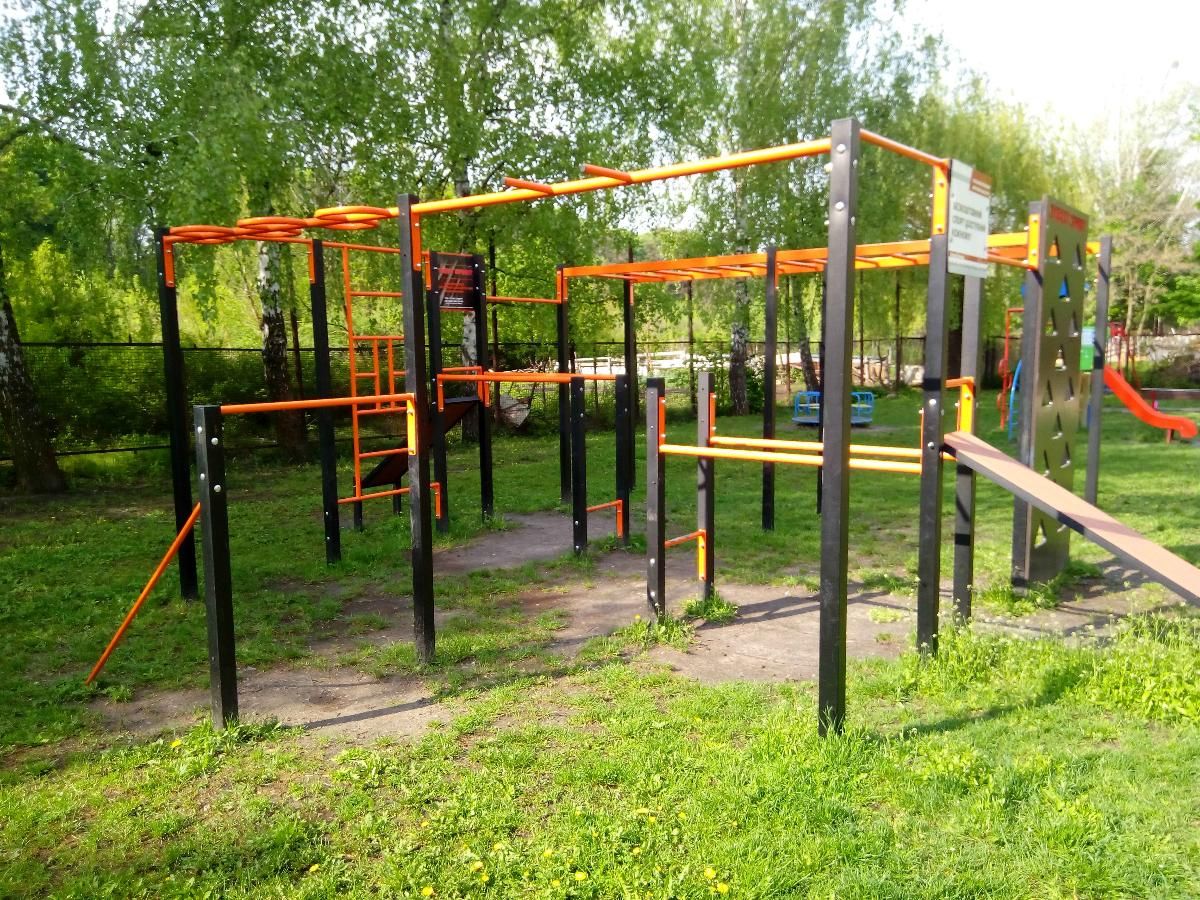 Kyiv - Street Workout Park - Салон Дарина