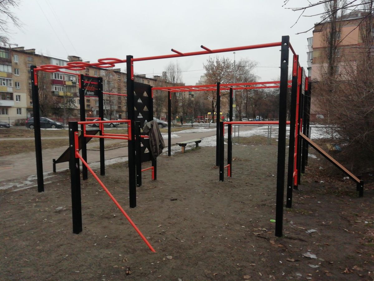 Kyiv - Calisthenics Park - Вышгородская 54Б