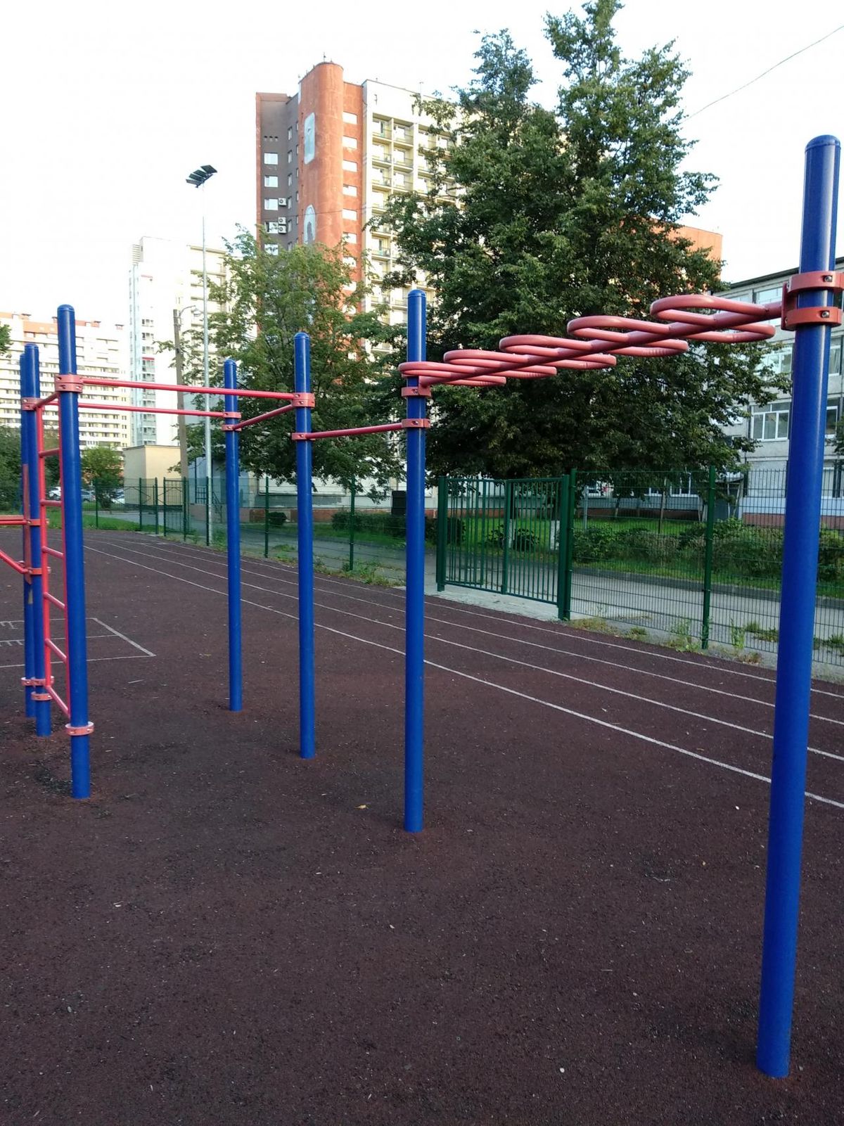 Saint Petersburg - Street Workout Park - Улица Маршала Тухачевского