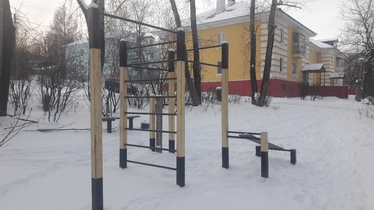 Pervouralsk - Street Workout Park - 623103