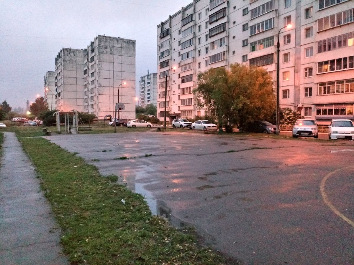 Irkutsk - Street Workout Park - Почта России 664078