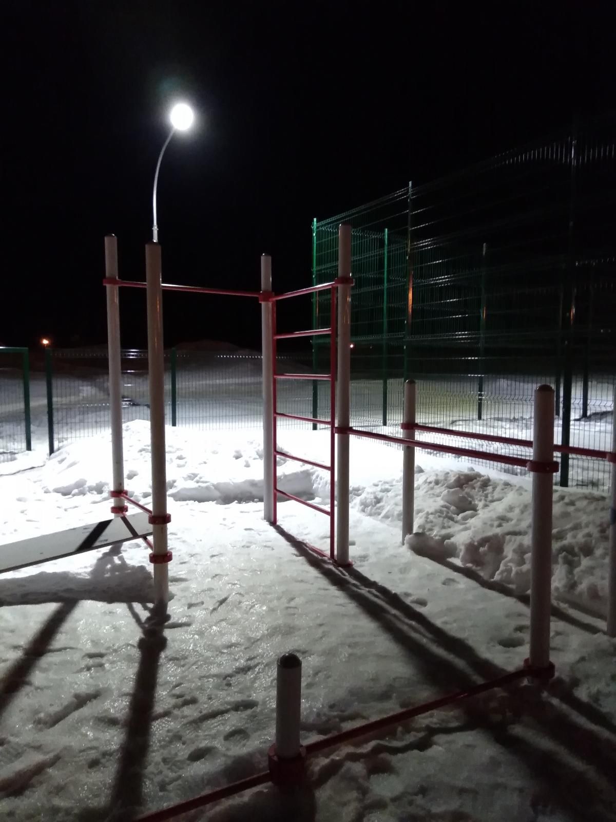 Khanty-Mansiysk - Street Workout Park - Ул Фестивальная