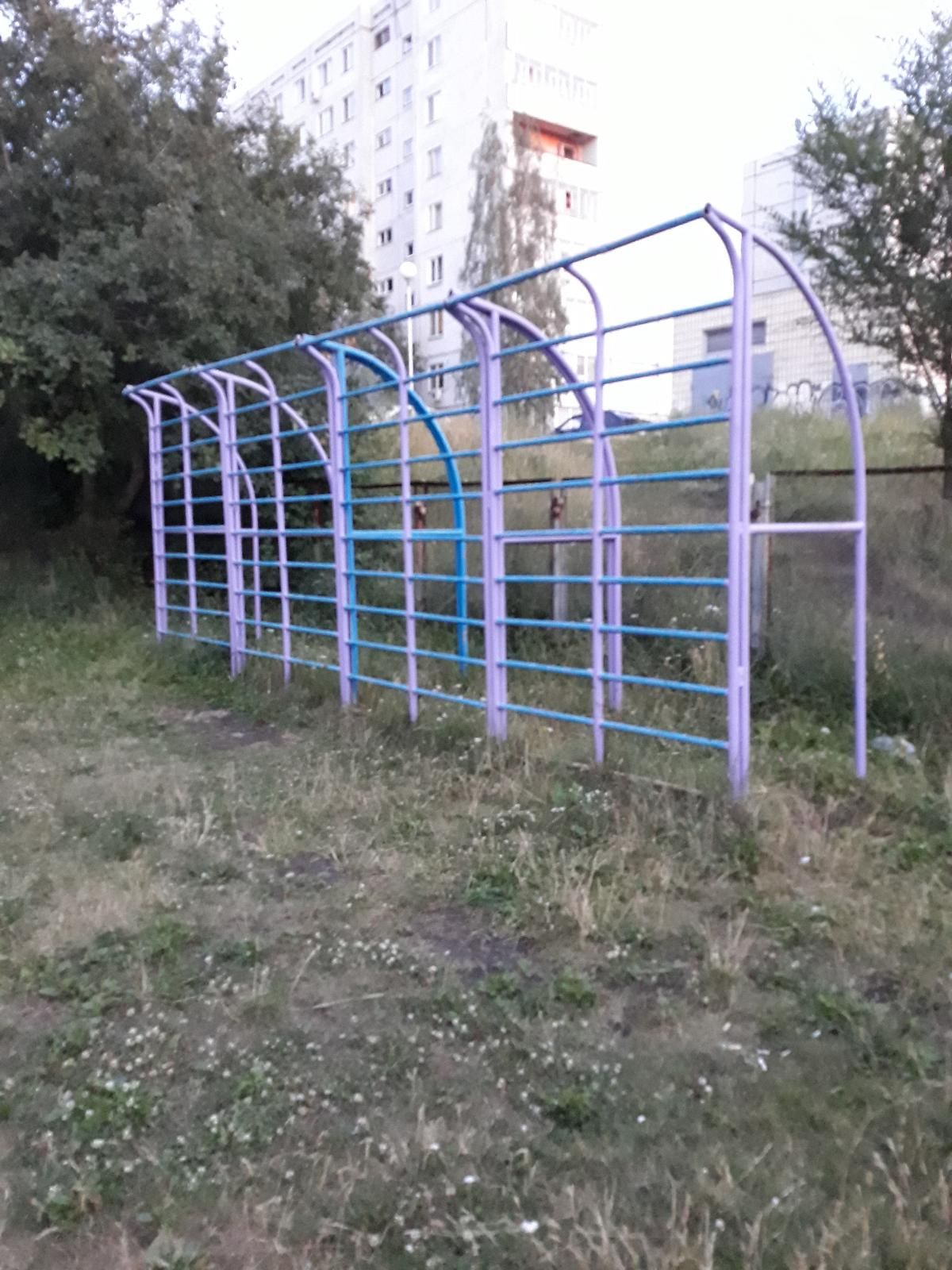 Naberezhnye Chelny - Street Workout Park - Остановка «Профилакторий»