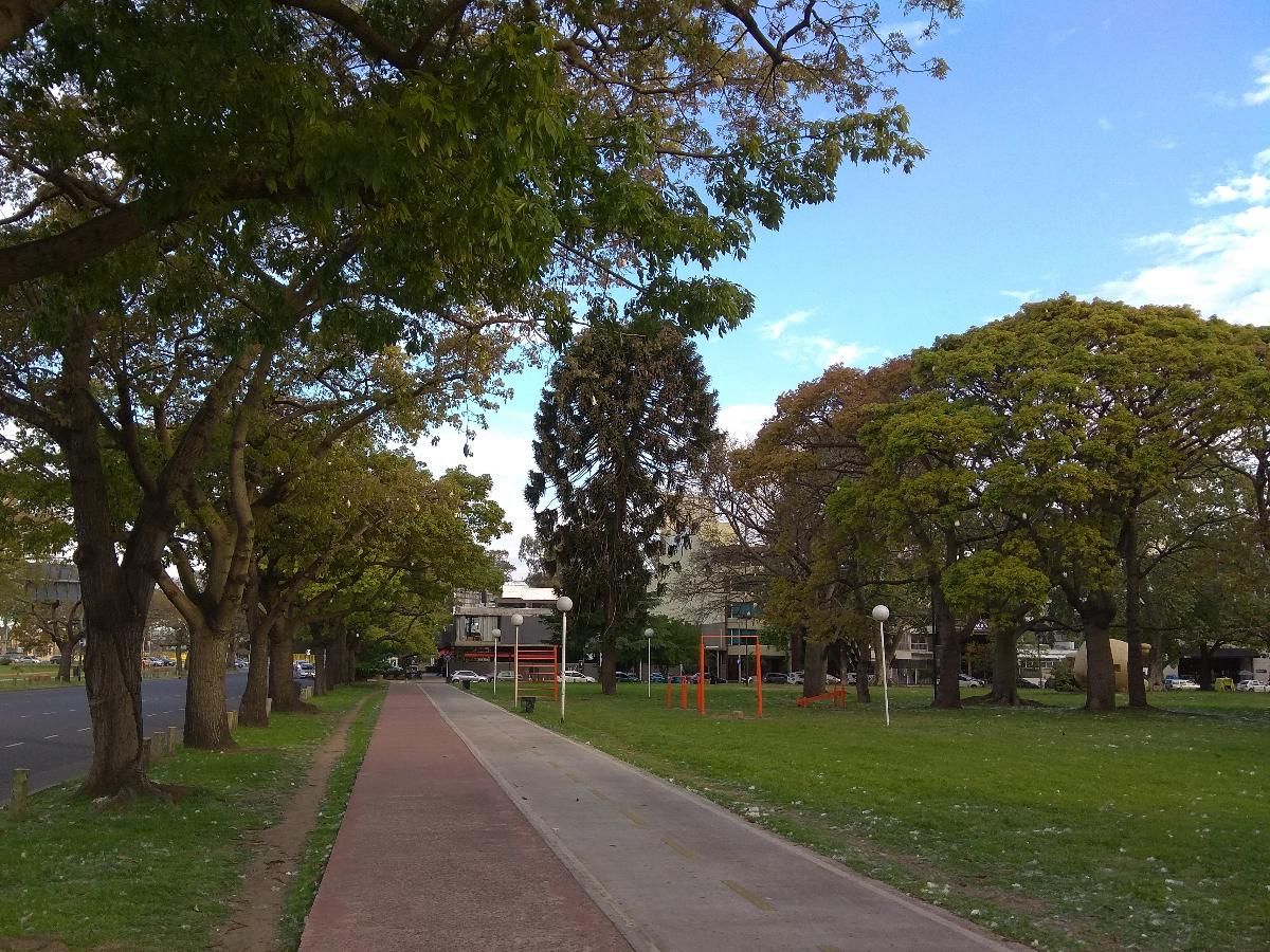 Comuna 13 - Calisthenics Gym - Plaza Parques Nacionales Argentinos