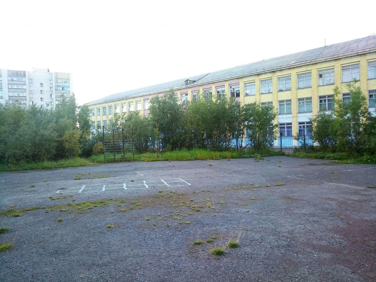 Vorkuta - Street Workout Park - Улица Пирогова