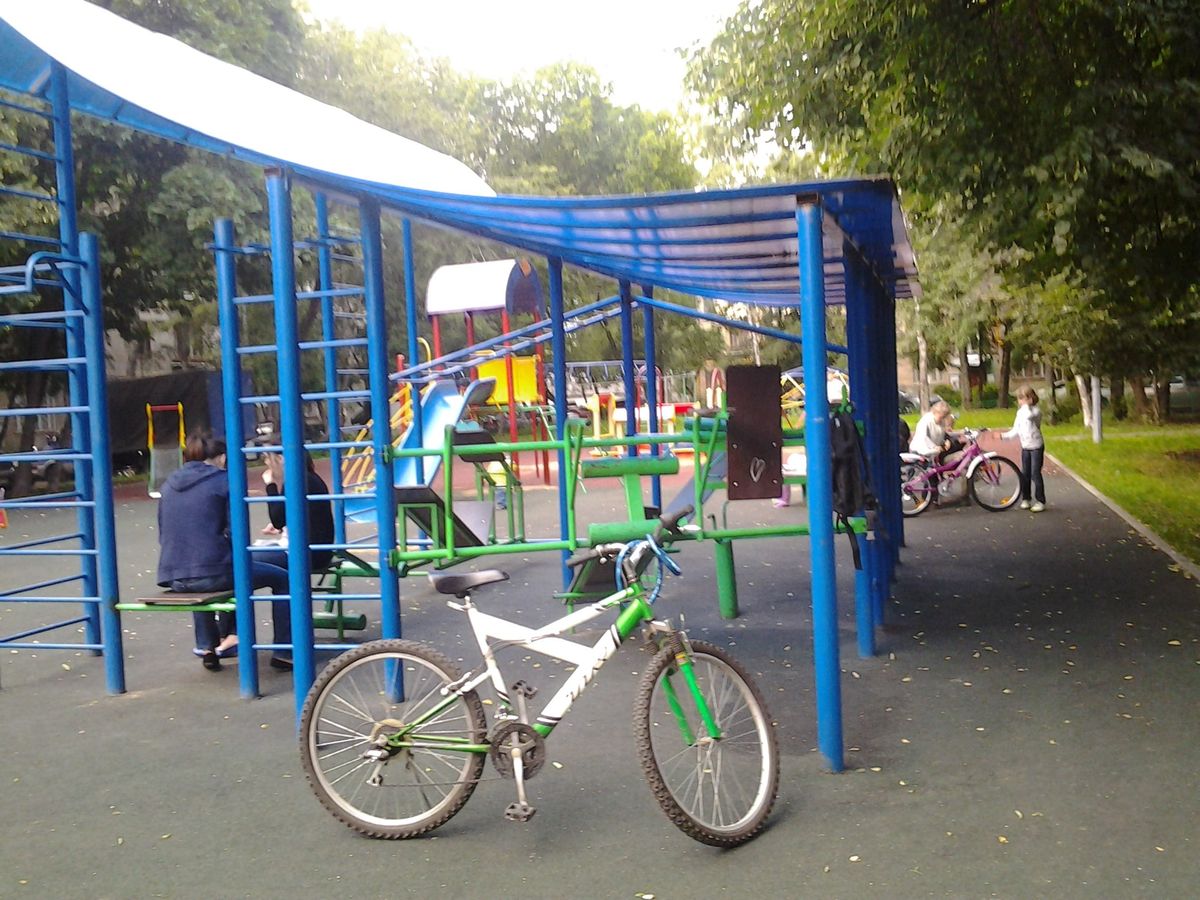 Moscow - Outdoor Gym - Ул Палехская