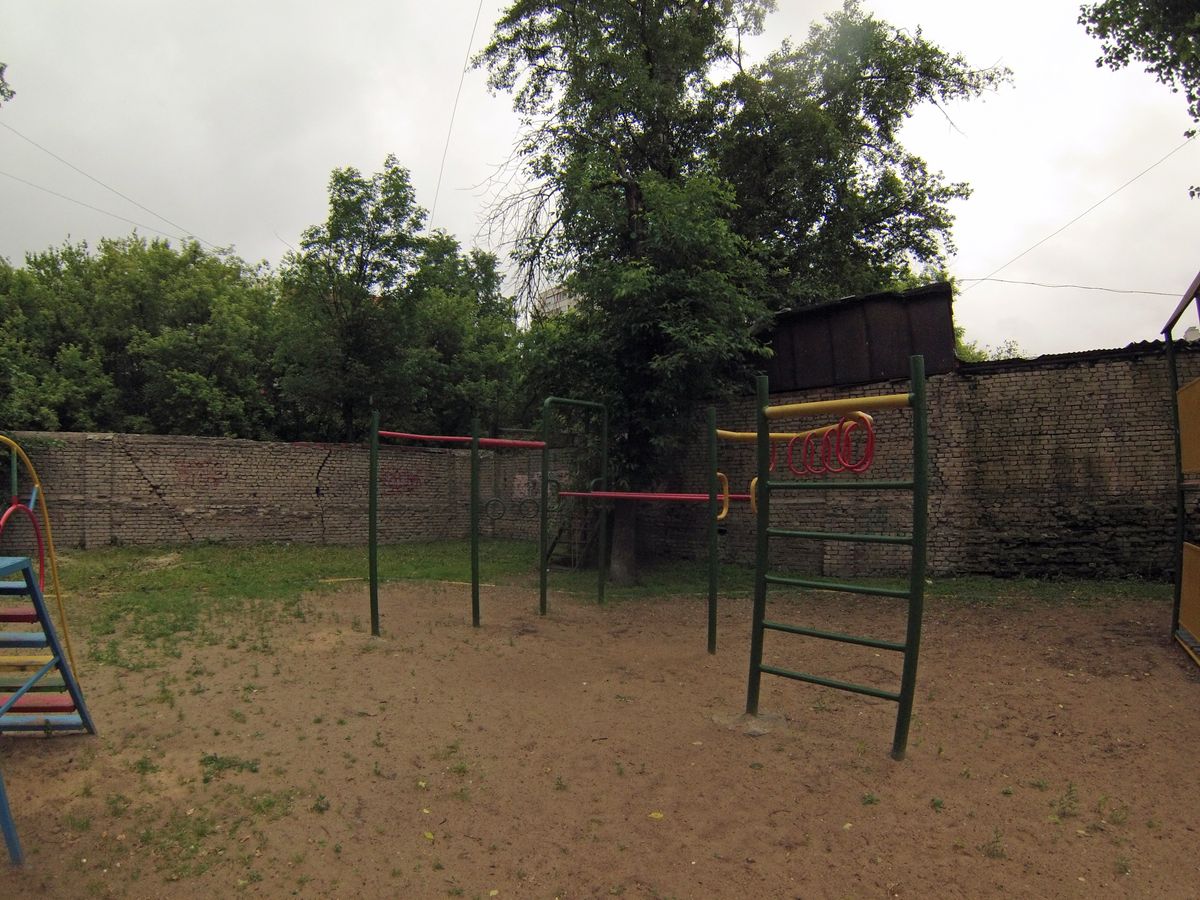 Moscow - Calisthenics Park - 1-Й Электрозаводский Переулок