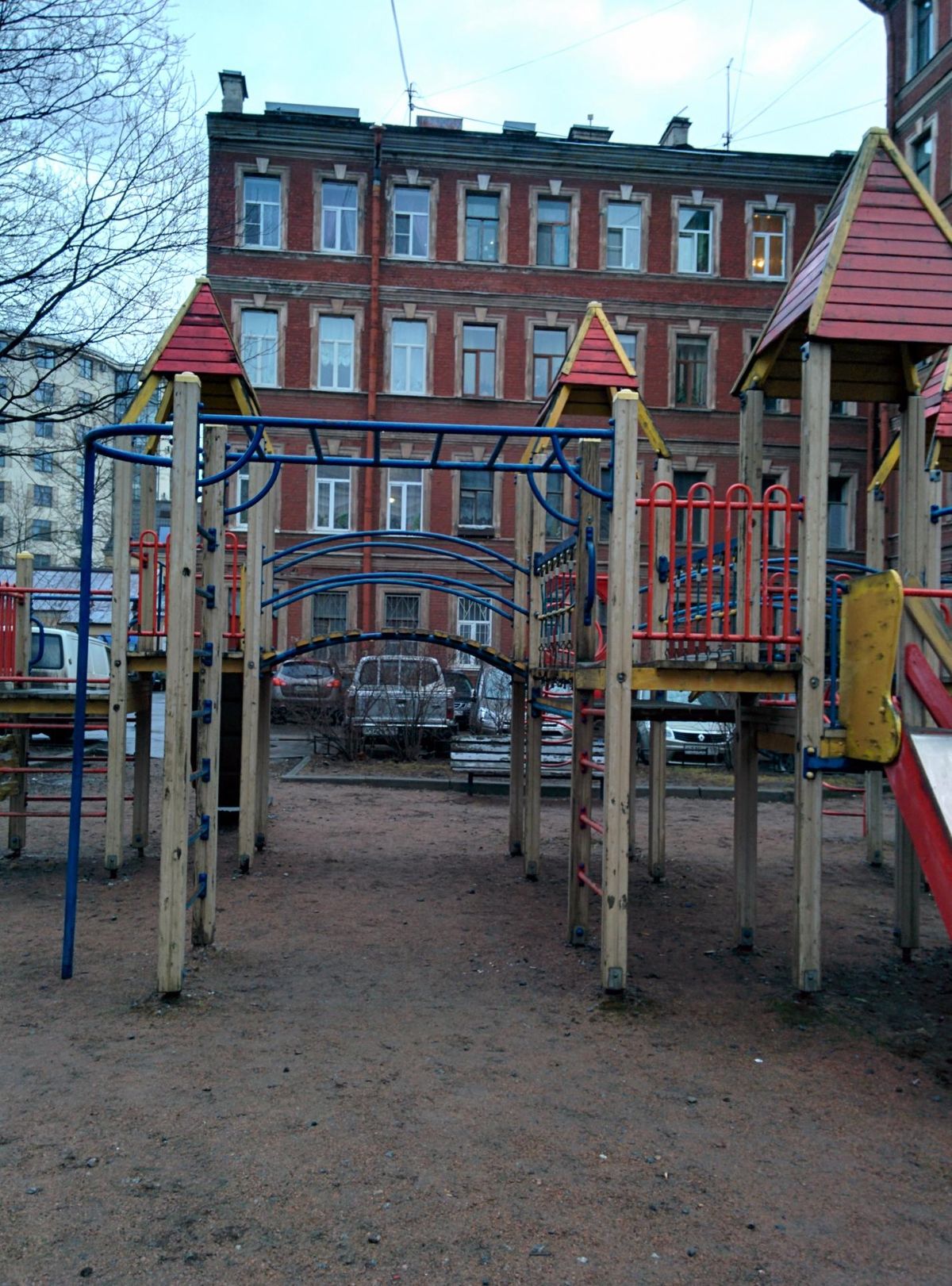 Saint Petersburg - Street Workout Park - Ул Красноармейская 7-Я