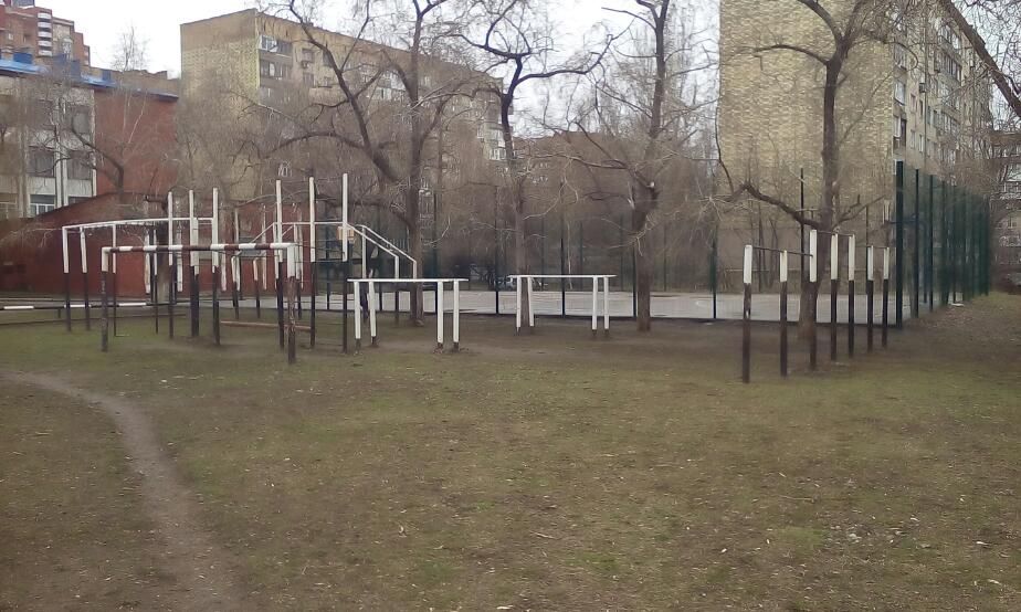 Donetsk - Outdoor Gym - Школа 9