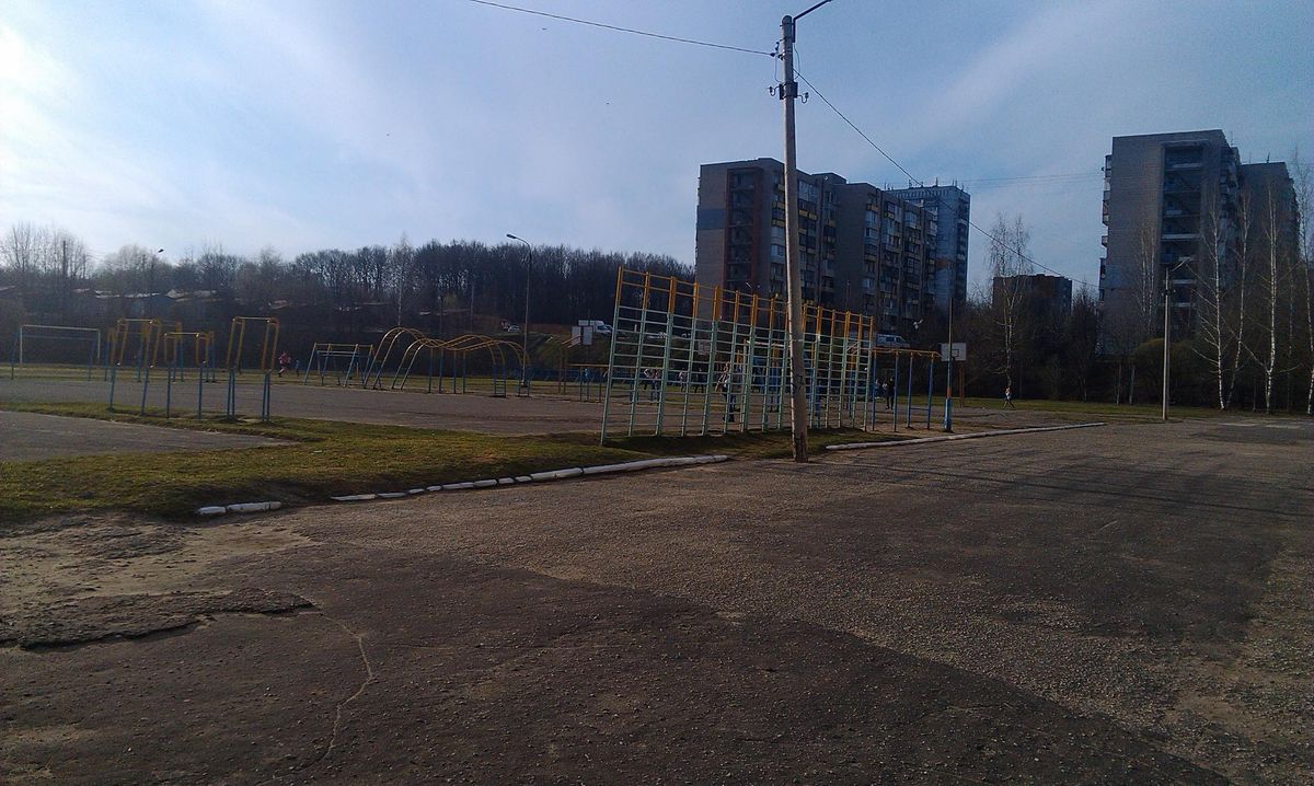 Vladimir - Street Workout Park - Школа №37