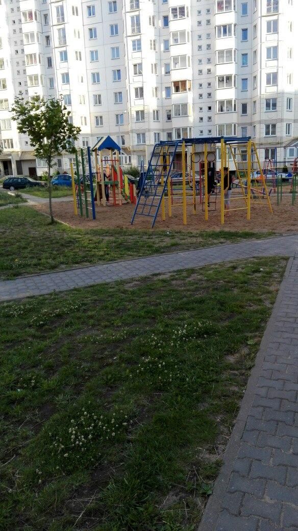 Minsk - Street Workout Park - Нёманская Улица