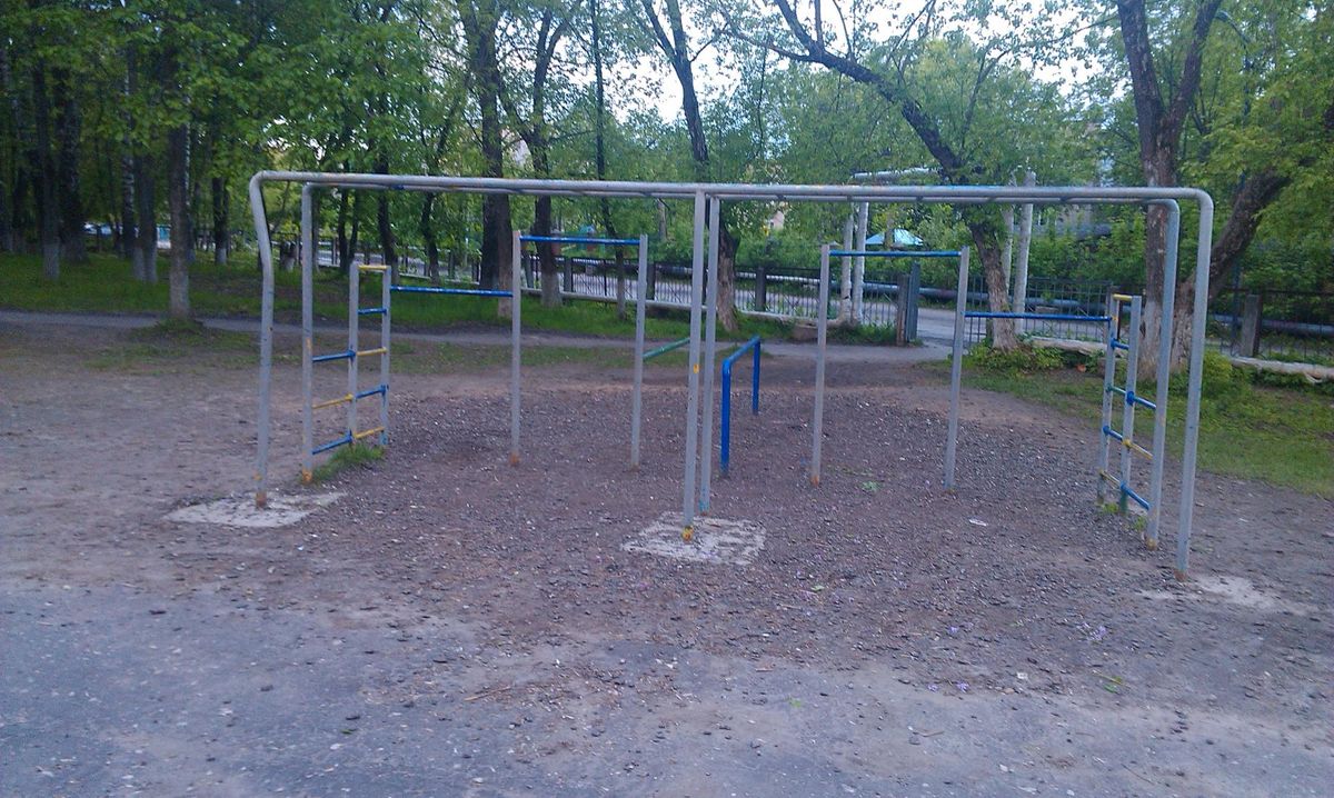 Vladimir - Outdoor Gym - Школа №15