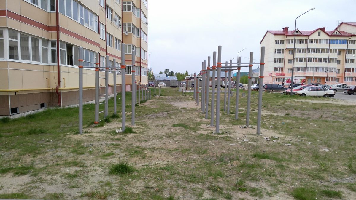Yugorsk - Street Workout Park - Улица Чкалова