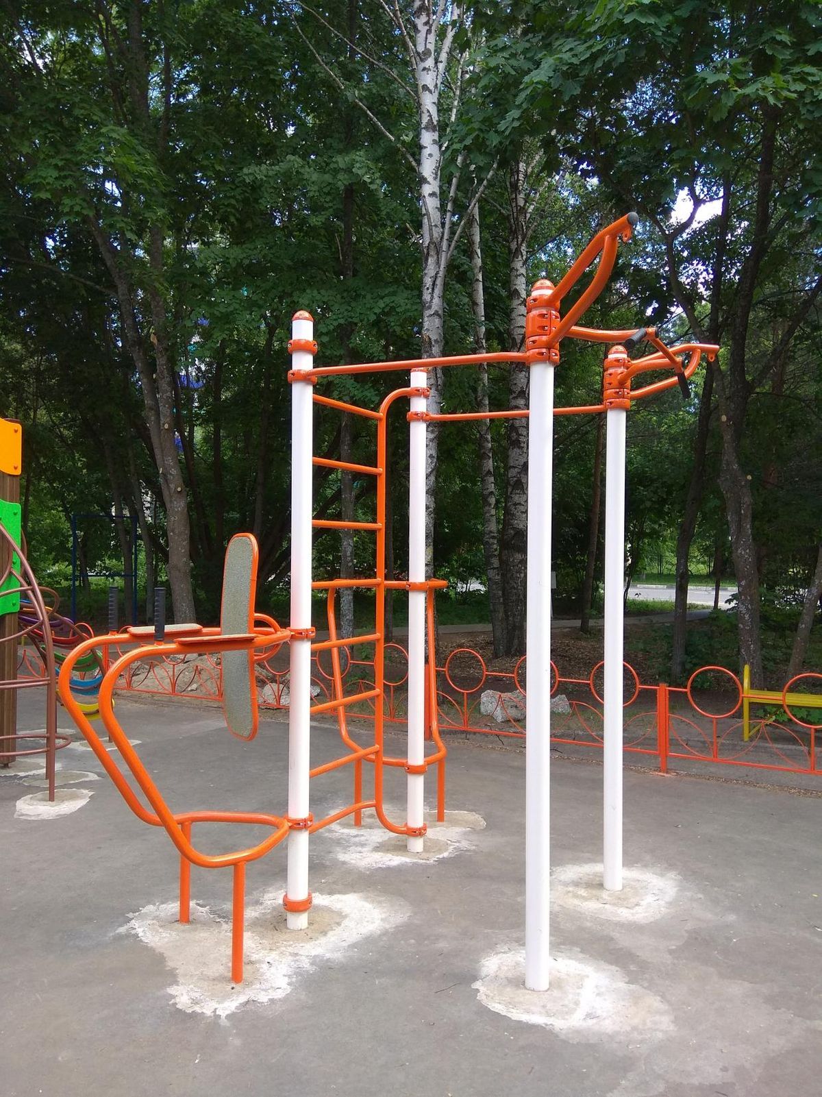 Dubna - Outdoor Gym - Улица Строителей