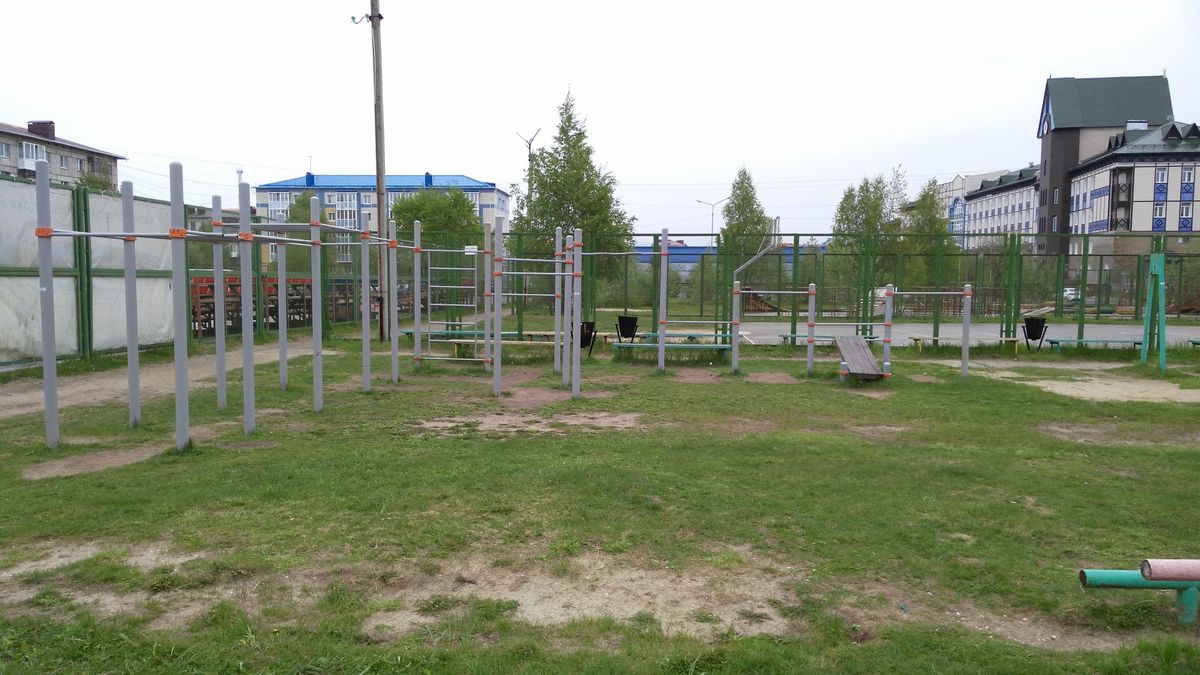 Yugorsk - Street Workout Park - Улица Мира