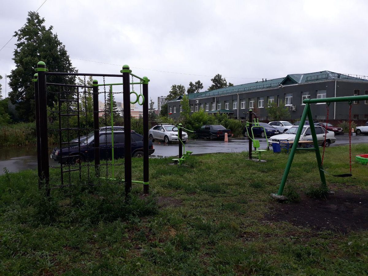 Verkhnyaya Pyshma - Street Workout Park - Sberbank of Russia