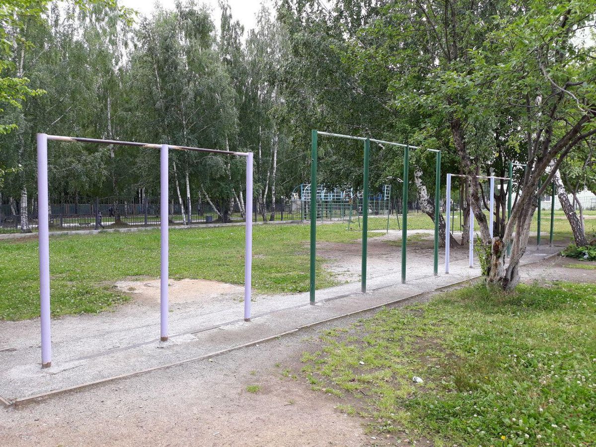 Verkhnyaya Pyshma - Street Workout Park - Школа #2