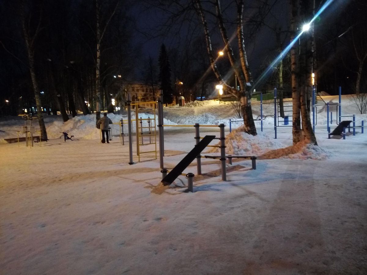 Syktyvkar - Street Workout Park - Улица Кирова