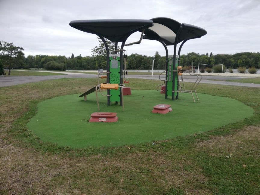 Saint-Yrieix-Sur-Charente - Street Workout Park - Rue Du Plan D'eau