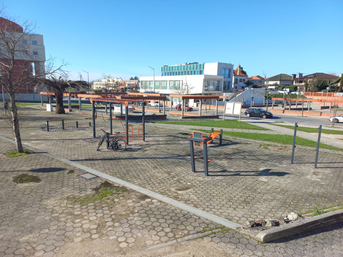 Aveiro - Street Workout Park - Rua Santa Maria Da Feira