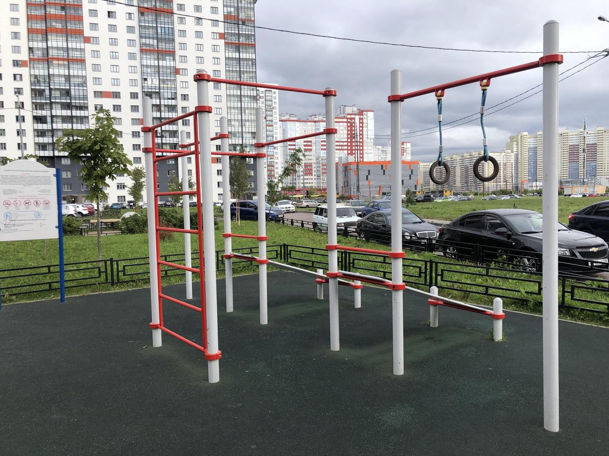 Saint Petersburg - Street Workout Park - Улица Маршала Казакова