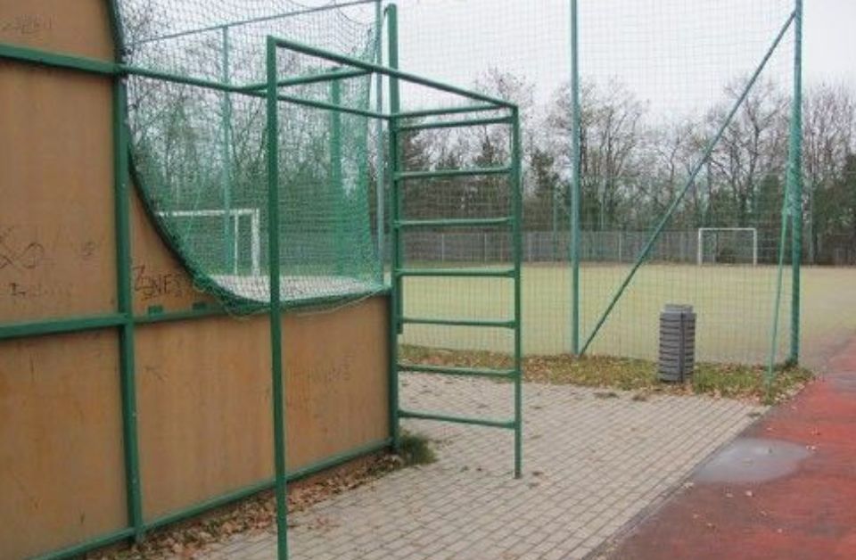 Prague - Outdoor Pull up bars - Kamýk