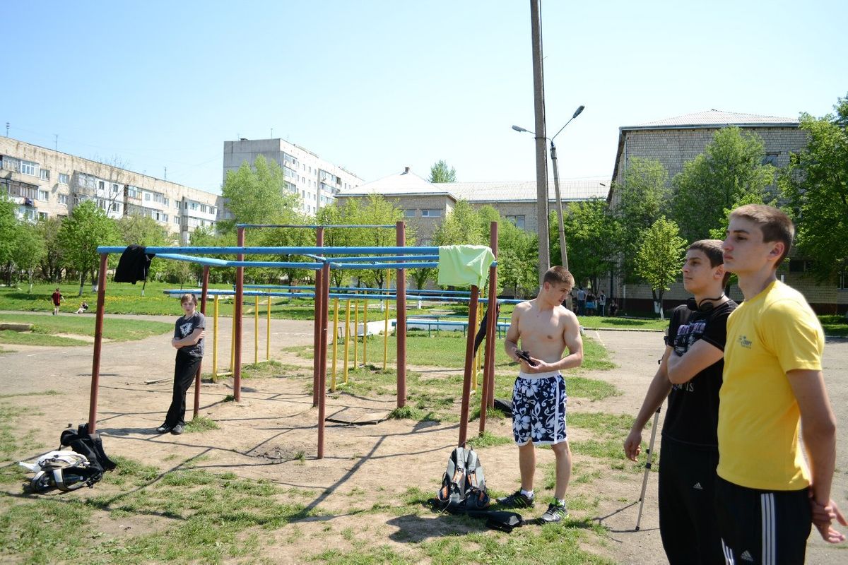 Chernivtsi - Street Workout Park - Pivdennokil'tseva St