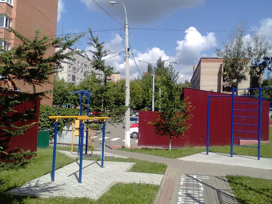 Exercise Stations - Ivanteyevka - Iwantejewka Street Workout Park