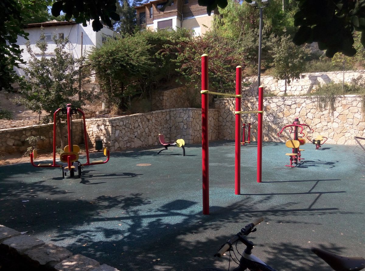 Tel Aviv - Outdoor Gym - Avraham Garden