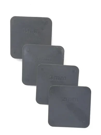 Monteringsshims PEHD 60D 70x70x2mm (2400 pr kart)