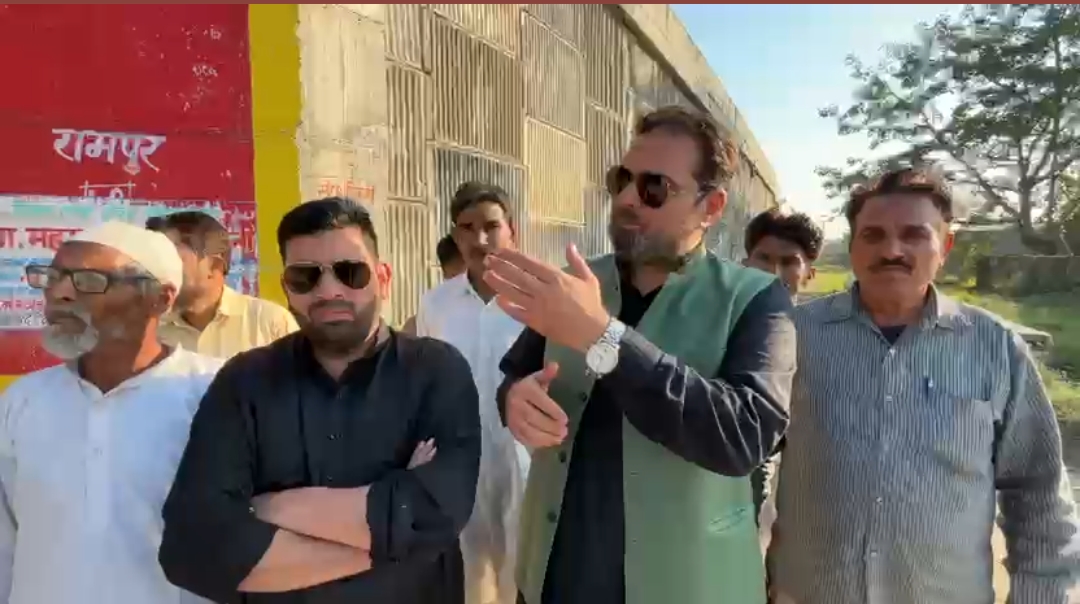 Rampur News: बगी गांव और नहर वाली रोड की खस्ताहाल स्थिति पर जन सेवा समिति ने जताया रोष Rampur News: बगी गांव और नहर वाली रोड की खस्ताहाल स्थिति पर जन सेवा समिति ने जताया रोष