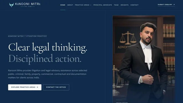 The Kanooni Mitra home page: Clear legal thinking, disciplined action, beside the principal advocate