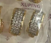 EARRINGS (ARETES)
