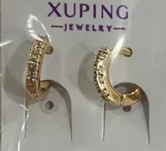 EARRINGS (ARETES)