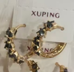 EARRINGS (ARETES)