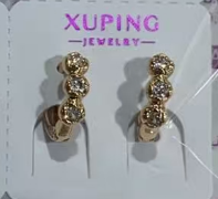 EARRINGS (ARETES)