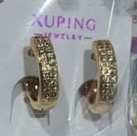 EARRINGS (ARETES)